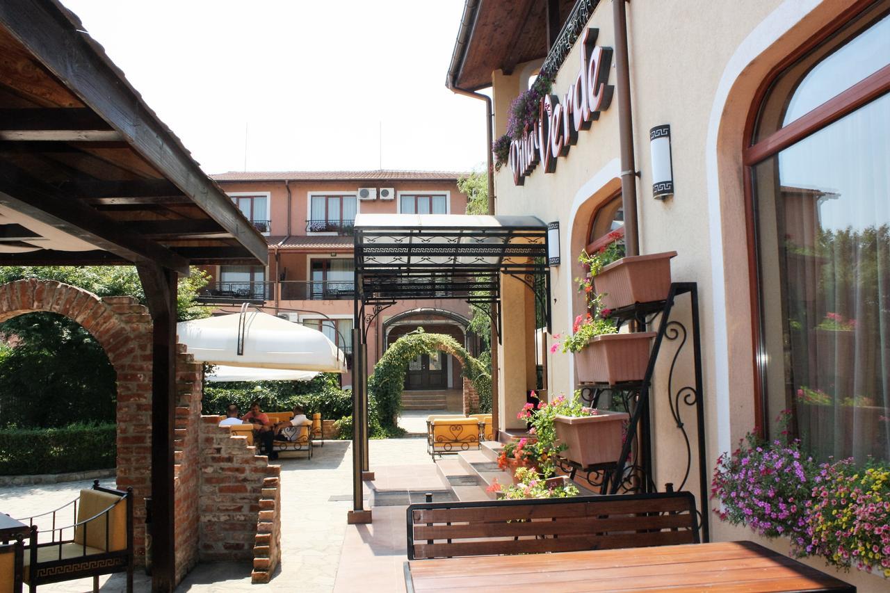 Hotel Villa Verde Gulubovo  Exterior photo